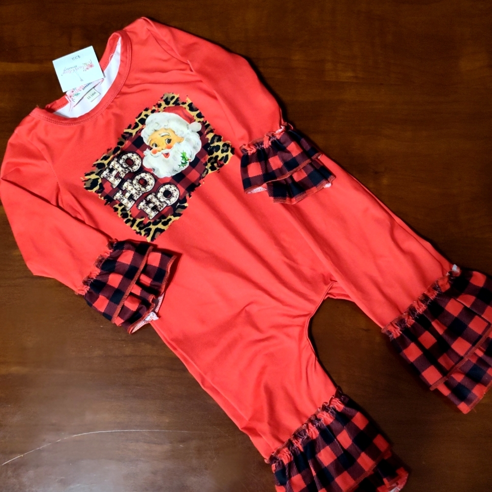 Christmas Santa romper 12-18m nwt clover cottage brand